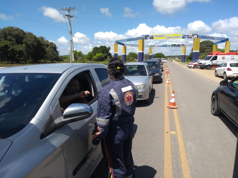 Barreira Sanitária na entrada da Cidade.