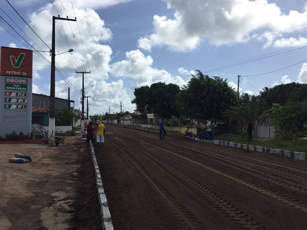 Obra na entrada da Cidade.